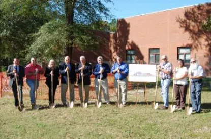 City Council members at groundbreaking