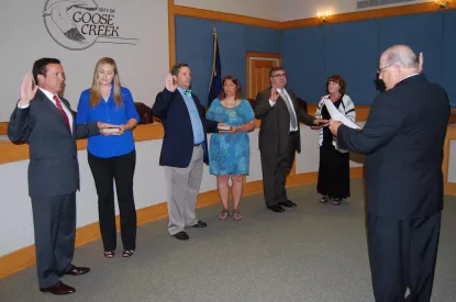Goose Creek City Council members being sworn in