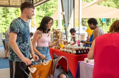 Central Creek Farmers Market